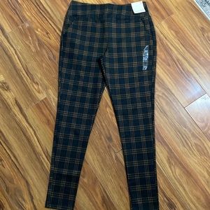 SO plaid, high rise leggings., size large